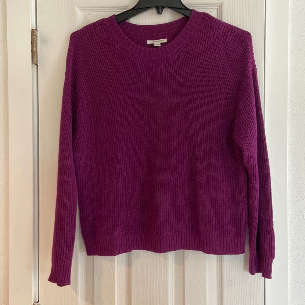 American Eagle purple crew neck sweater Medium